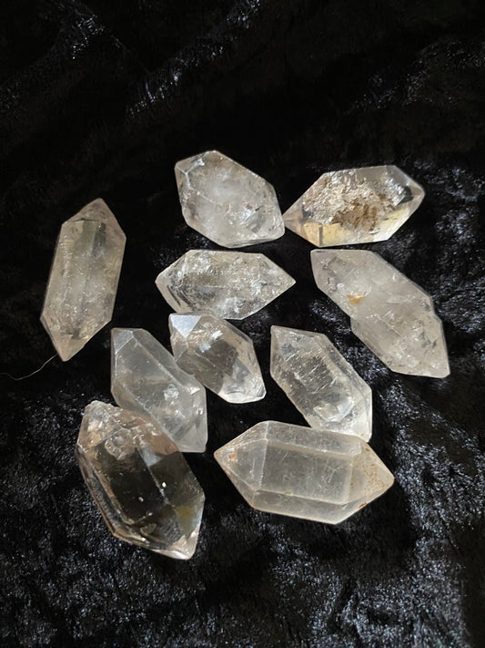 Double-Terminated Quartz Points