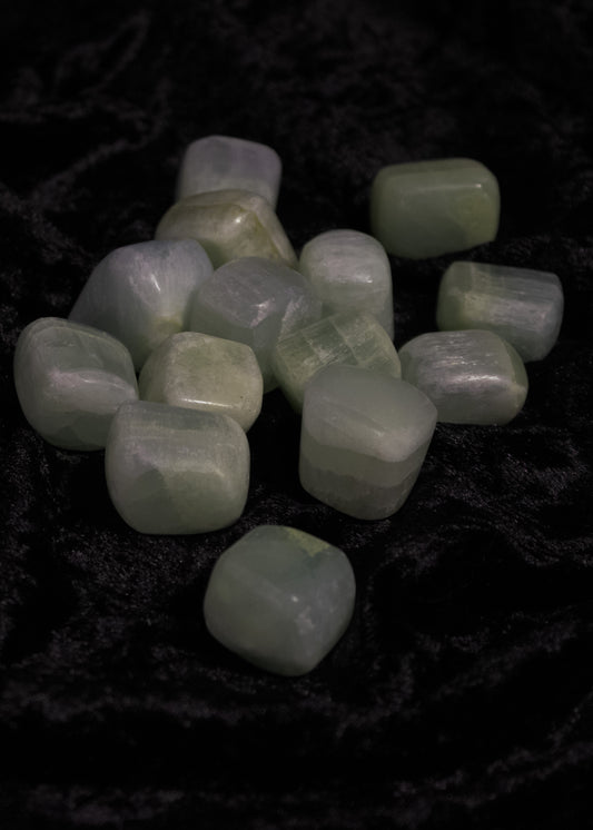 Pistachio Calcite
